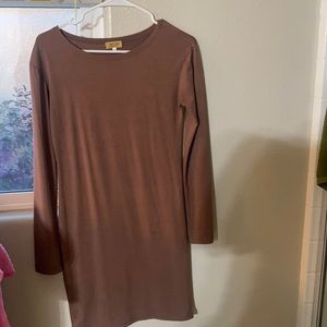Long sleeve fitted dress